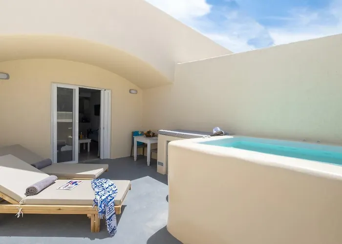 Cyclops 4* Playa de Perivolos