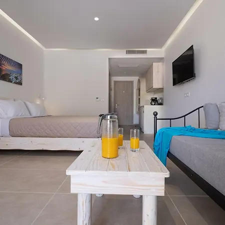 Cyclops 4* Perivolos (Santorini)